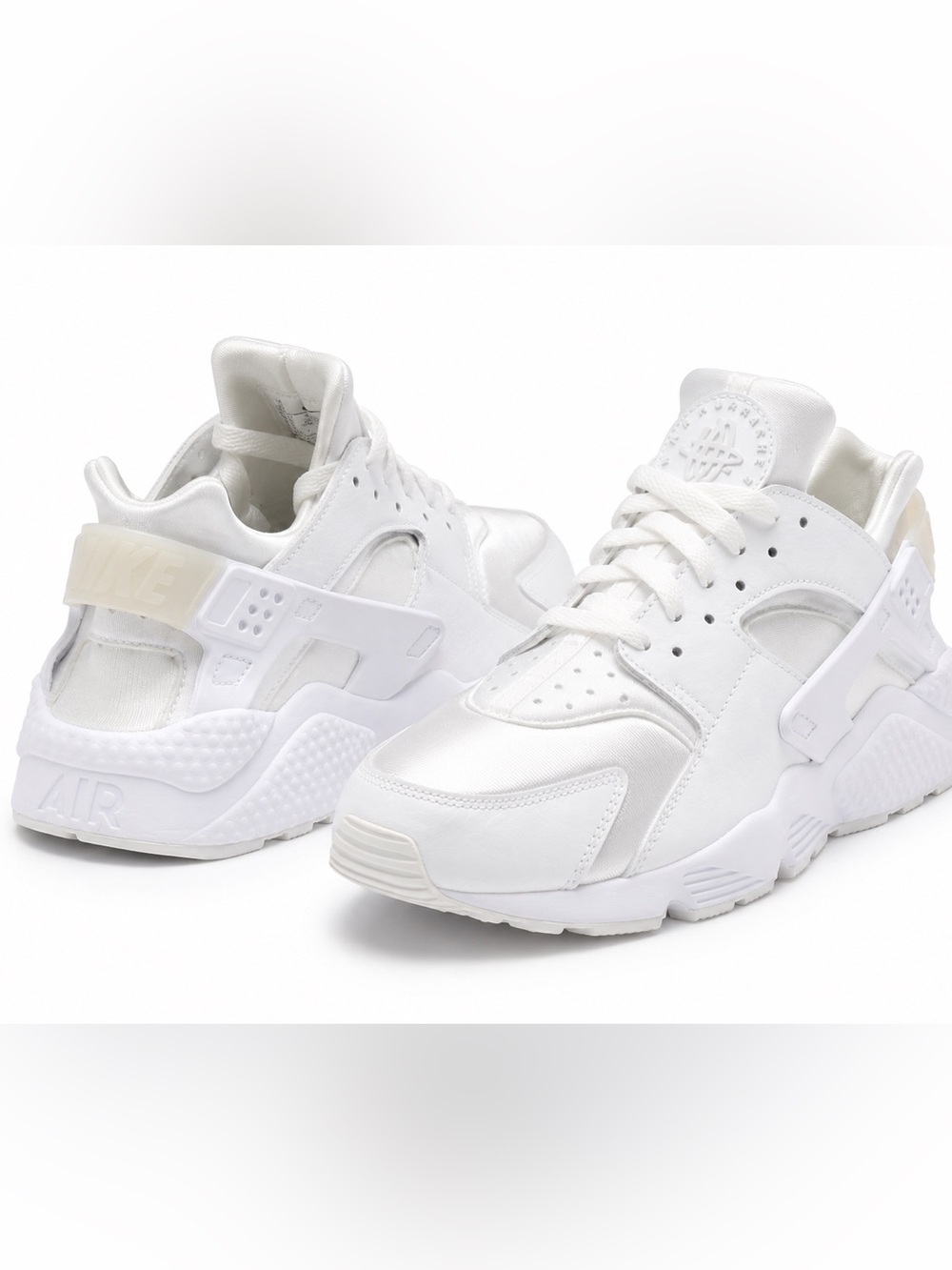 Nike Air Huarache Pure Platinum Woman’s SZ 10 DH4439-102